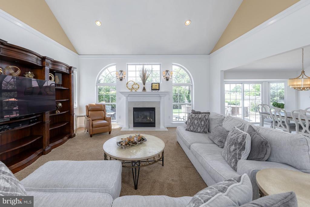 29 HUNTERS CREEK CIRCLE