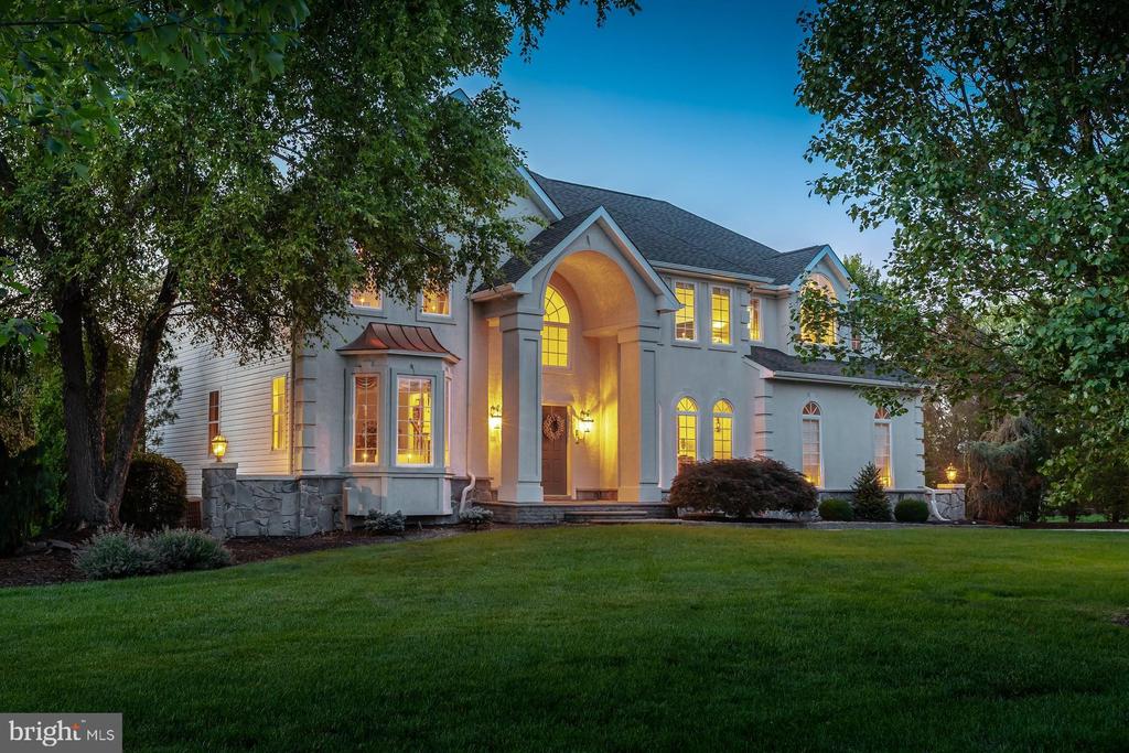 29 HUNTERS CREEK CIRCLE