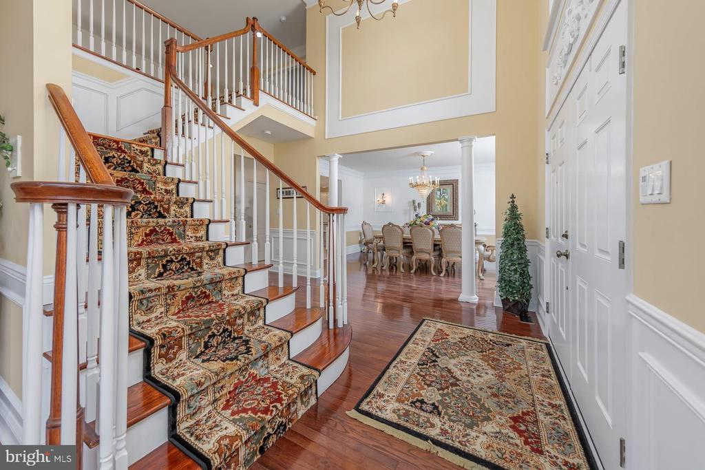 29 HUNTERS CREEK CIRCLE