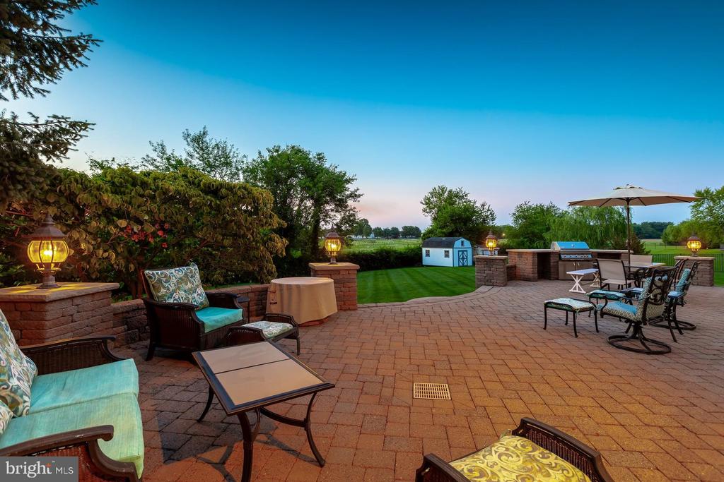 29 HUNTERS CREEK CIRCLE