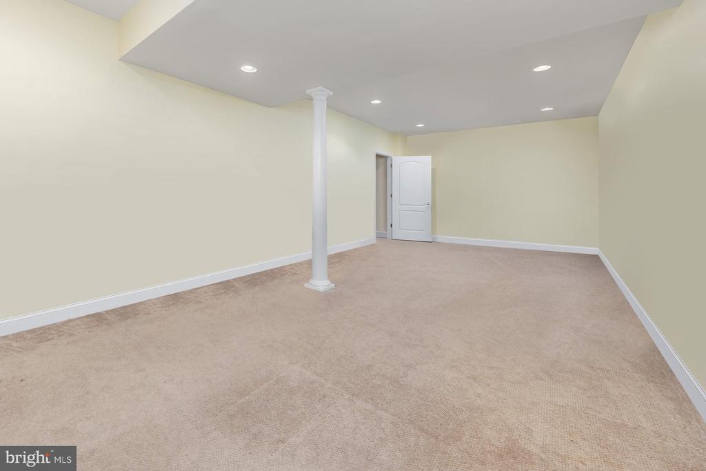 29 HUNTERS CREEK CIRCLE