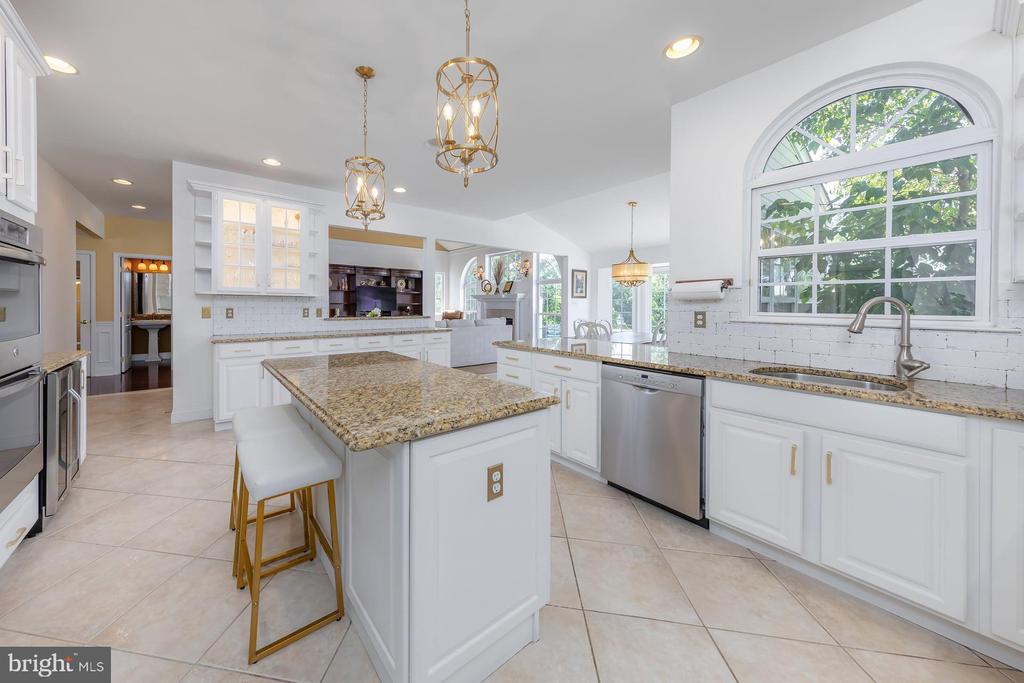 29 HUNTERS CREEK CIRCLE