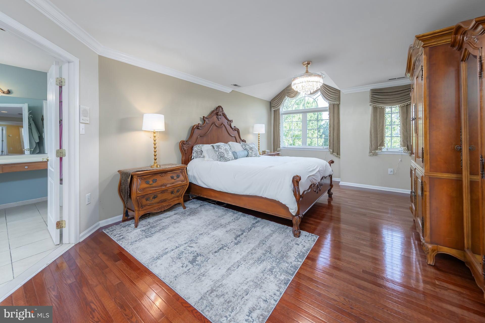 29 HUNTERS CREEK CIRCLE