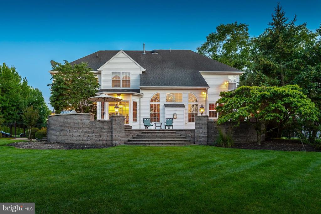 29 HUNTERS CREEK CIRCLE