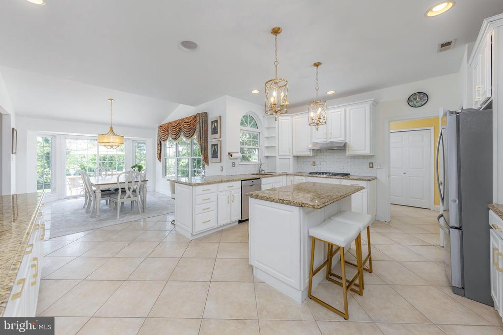 29 HUNTERS CREEK CIRCLE