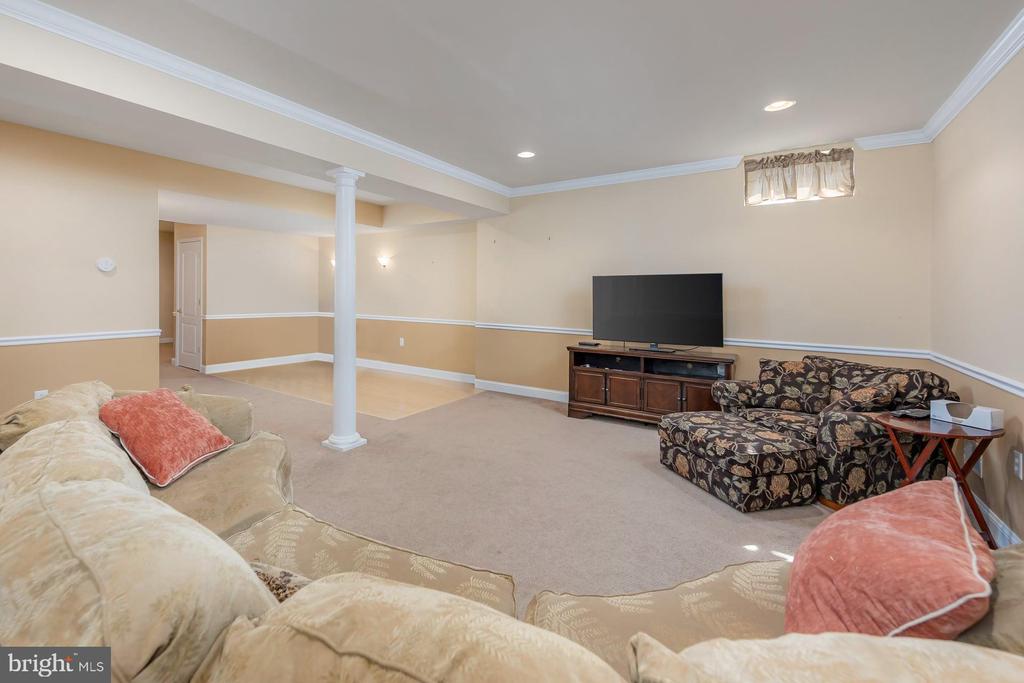 29 HUNTERS CREEK CIRCLE