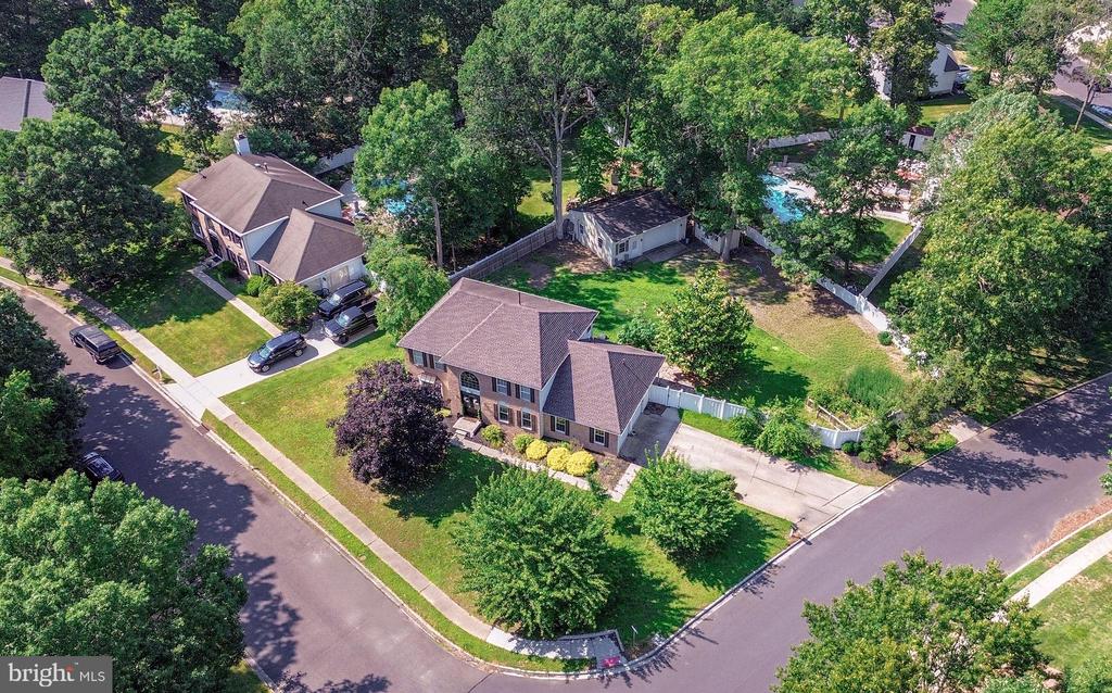 1739 BLUESTEM AVENUE