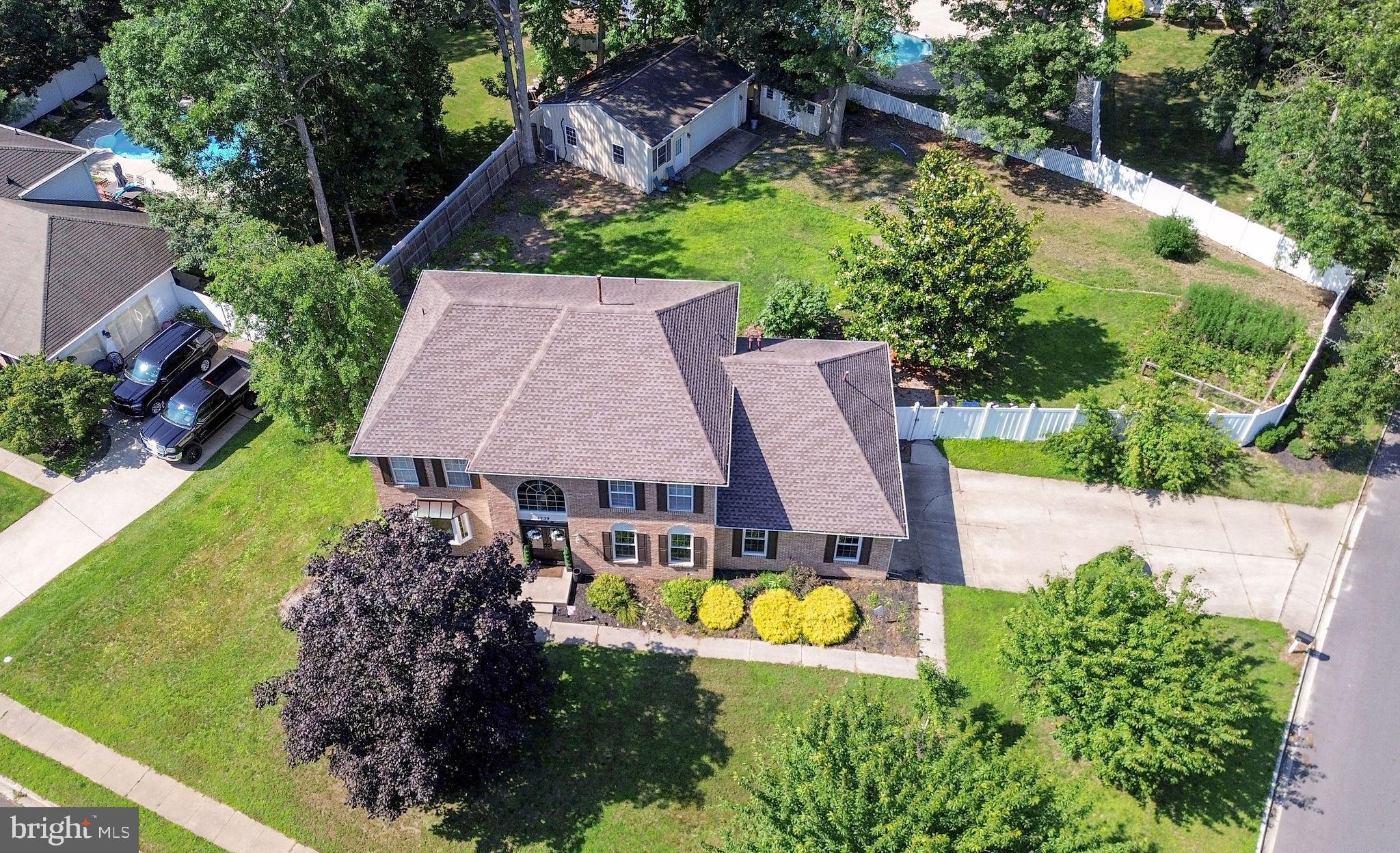 1739 BLUESTEM AVENUE