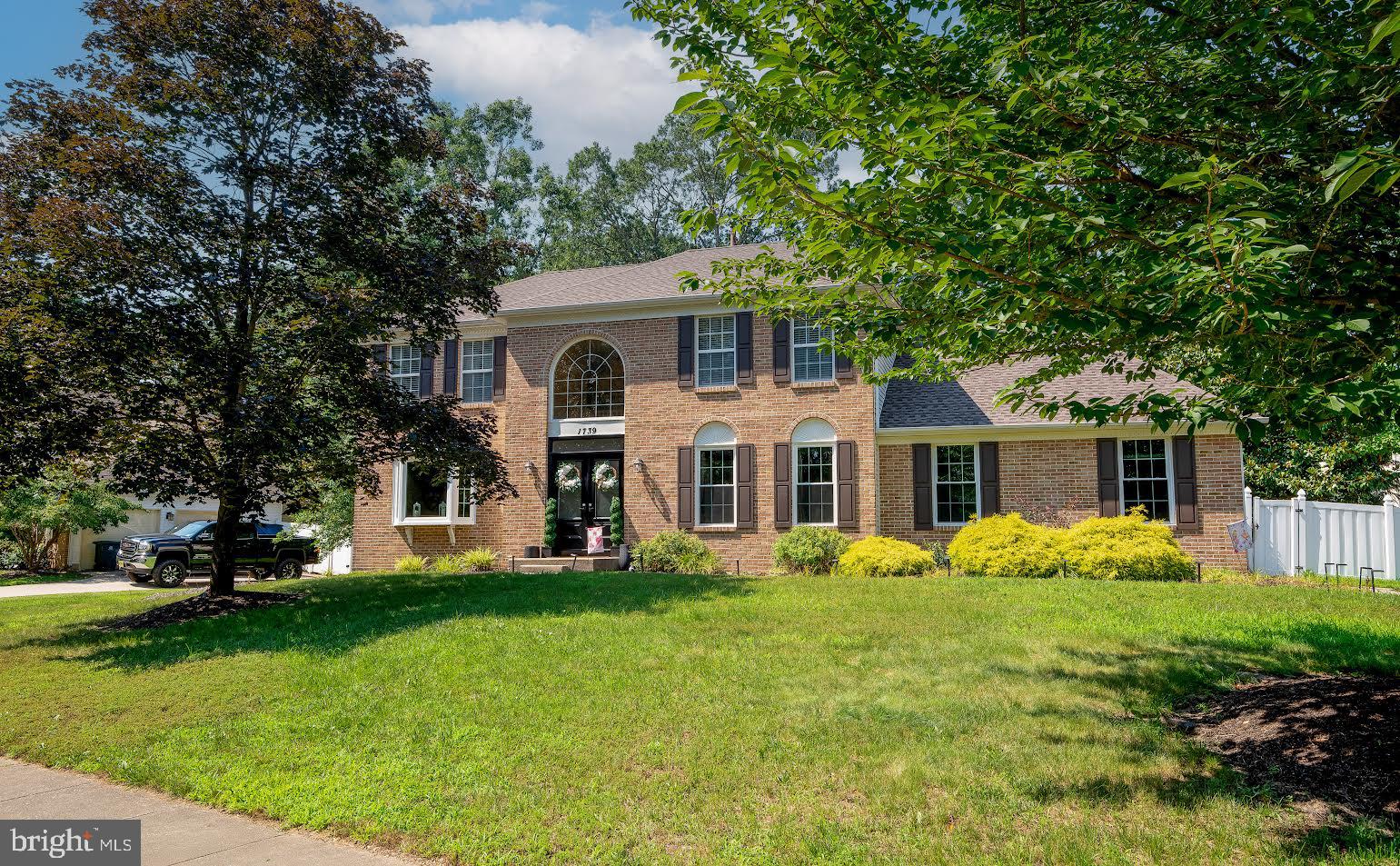 1739 BLUESTEM AVENUE