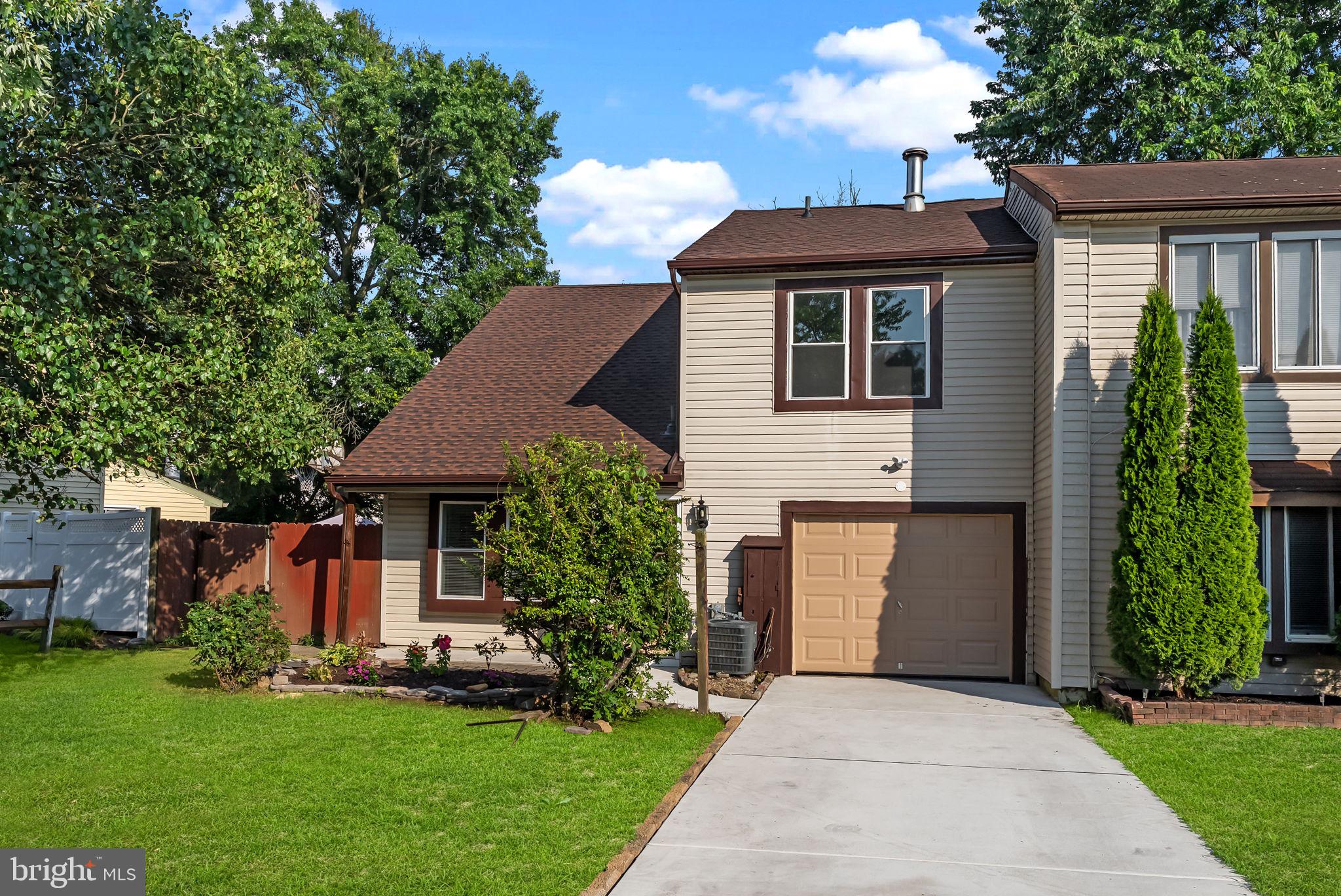 46 FOMALHAUT AVENUE