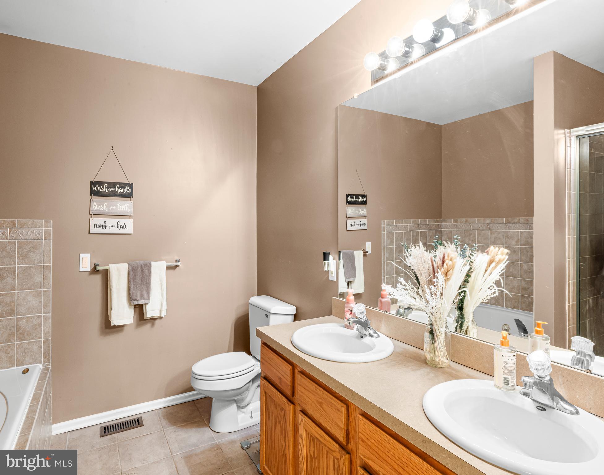 124 RITTENHOUSE DRIVE