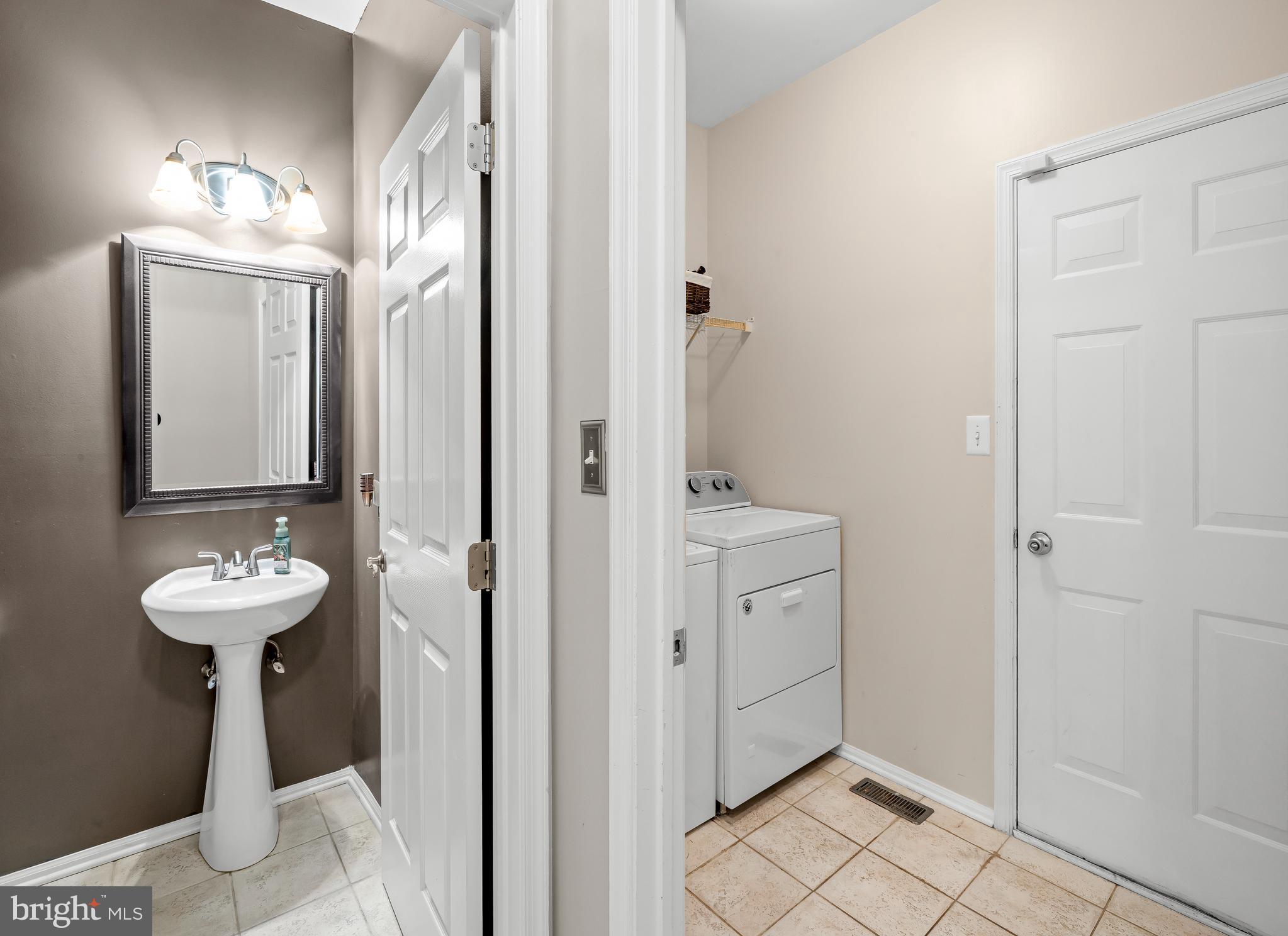 124 RITTENHOUSE DRIVE