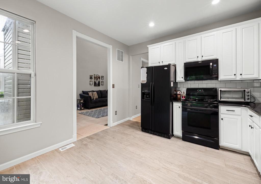 124 RITTENHOUSE DRIVE