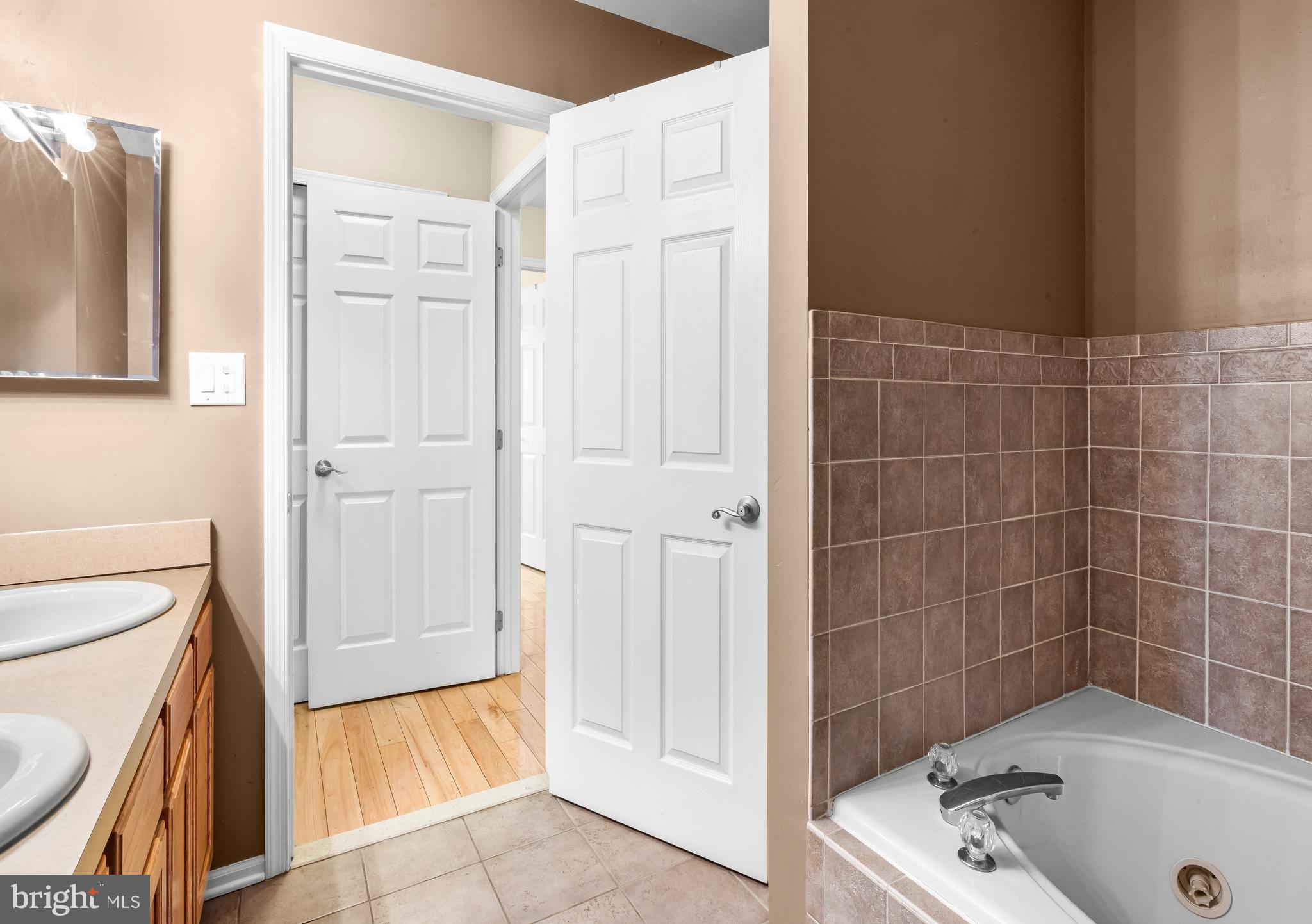 124 RITTENHOUSE DRIVE