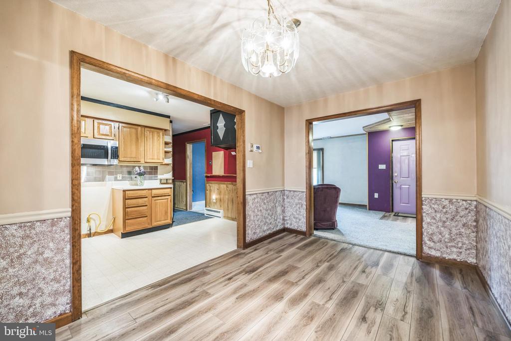 225 CAPITAL DRIVE