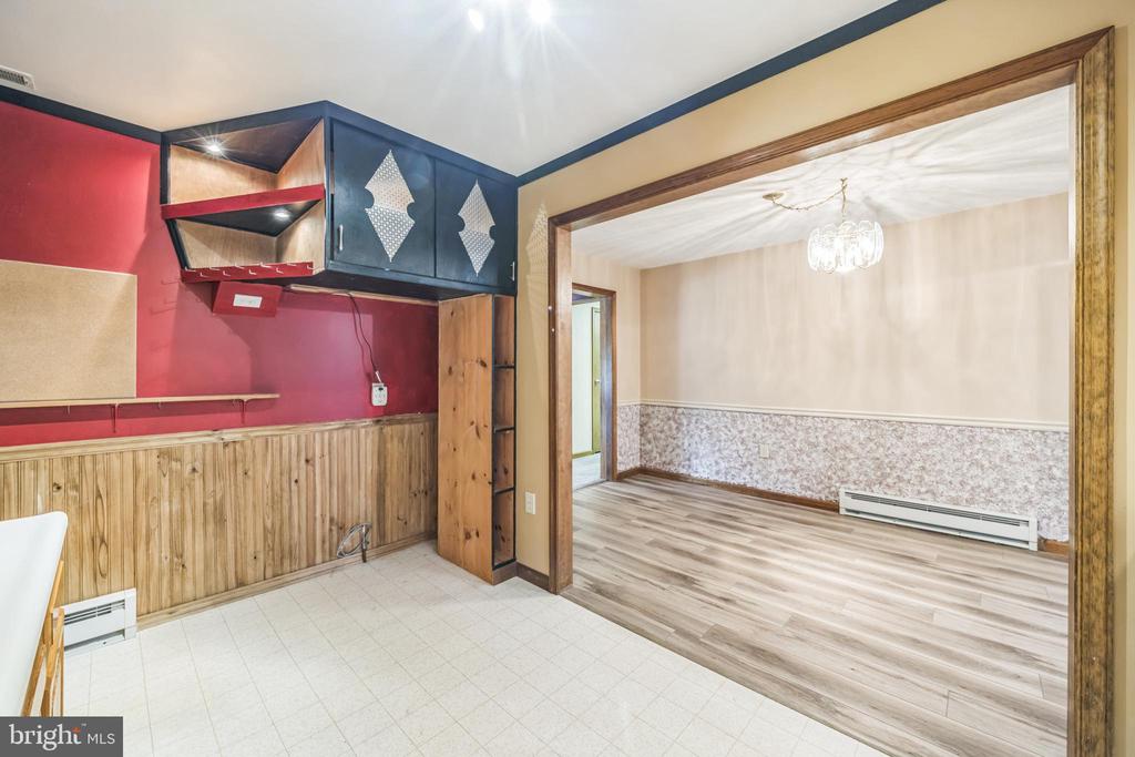 225 CAPITAL DRIVE