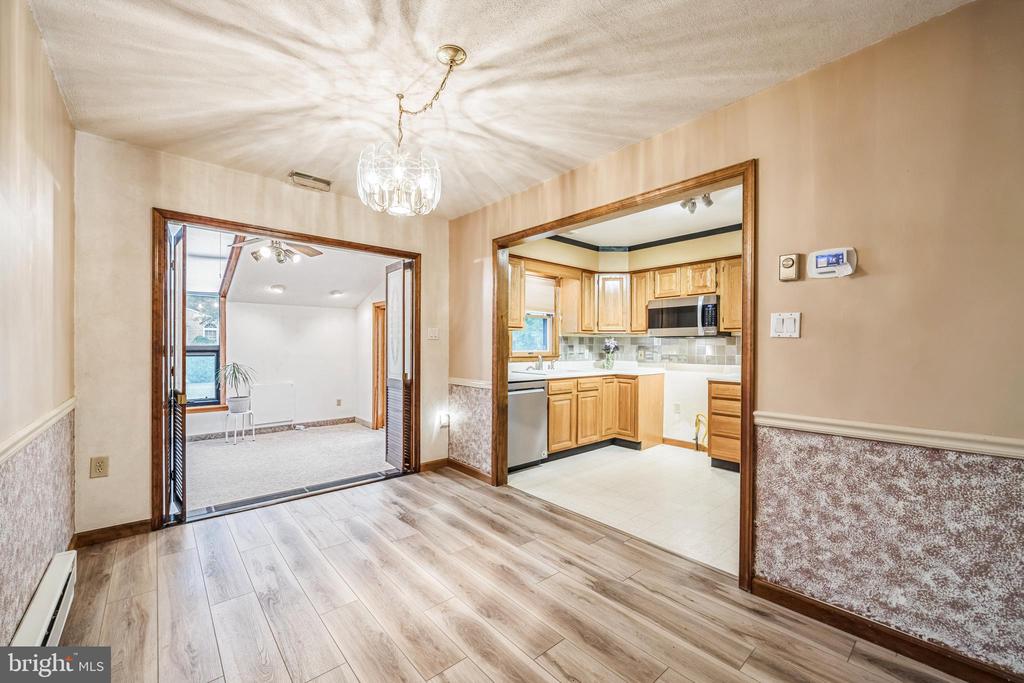 225 CAPITAL DRIVE