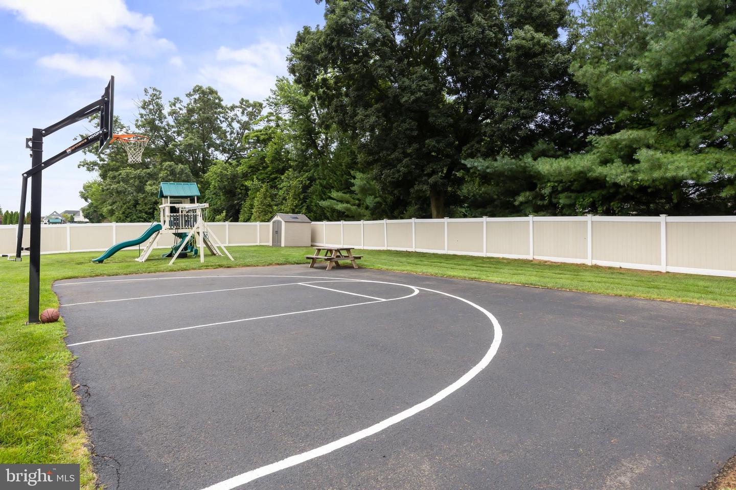 307 Salarno Ct
