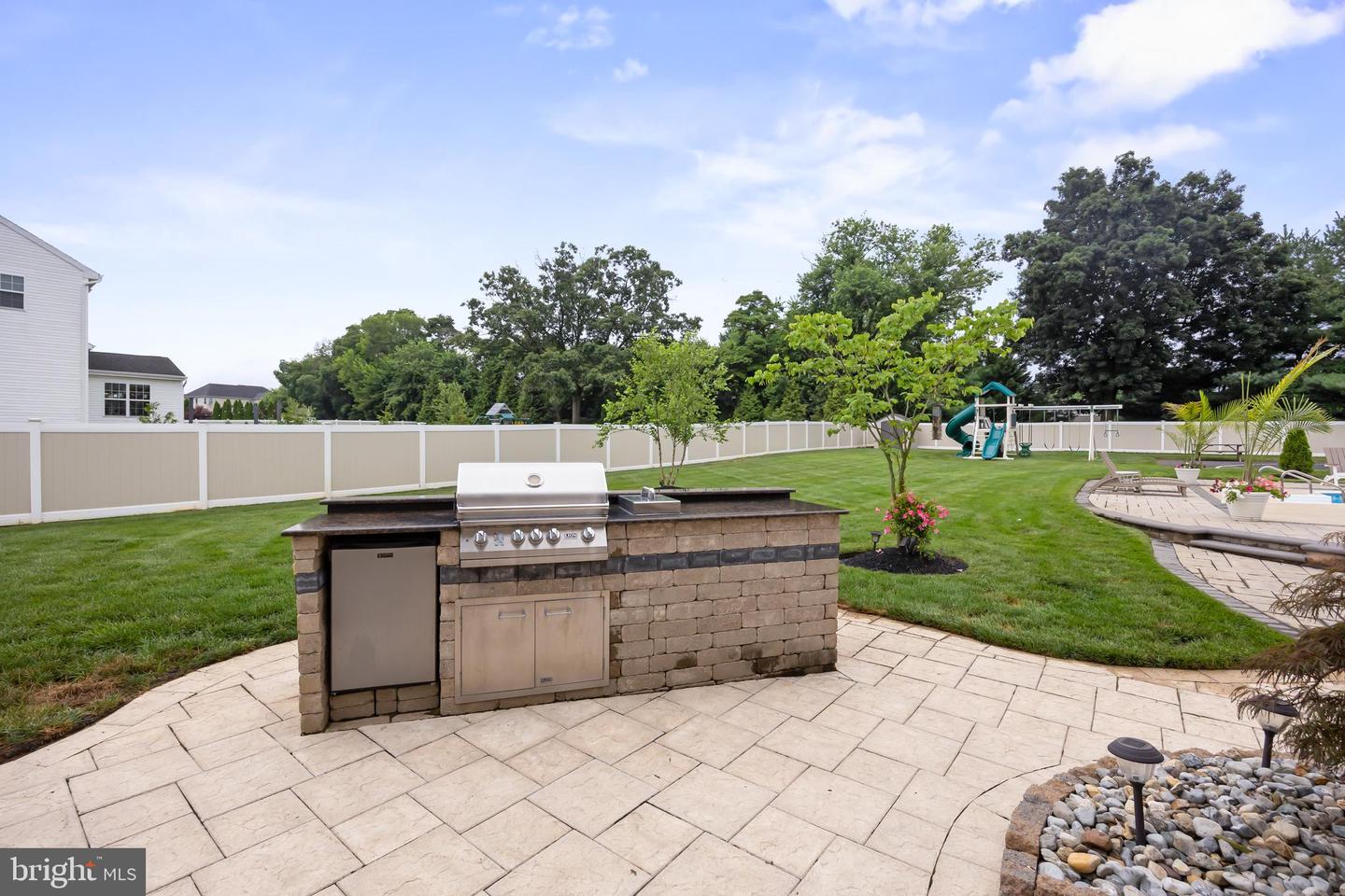 307 Salarno Ct