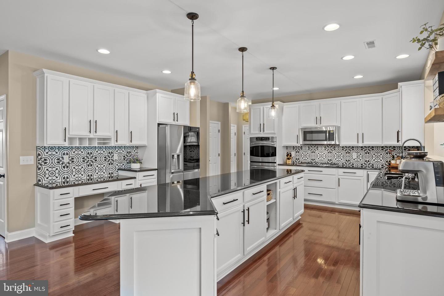 307 Salarno Ct