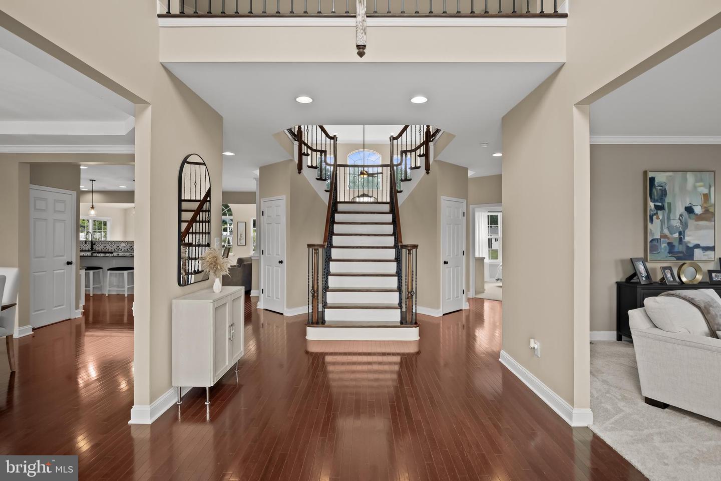 307 Salarno Ct