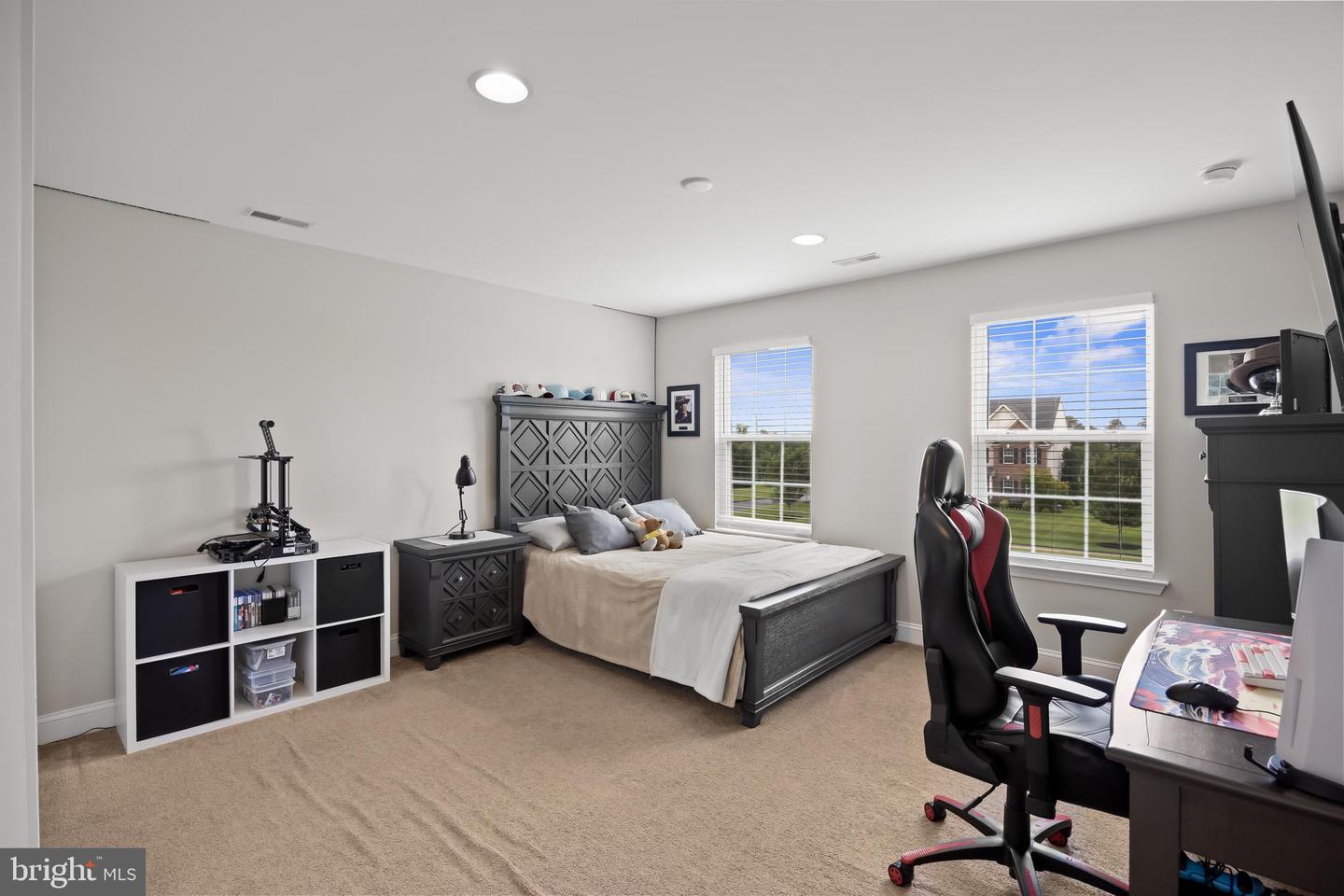 307 Salarno Ct