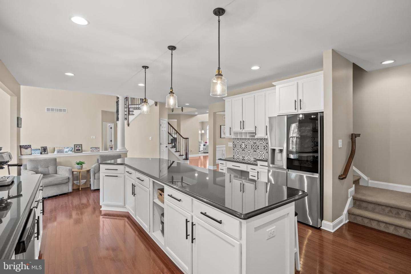 307 Salarno Ct