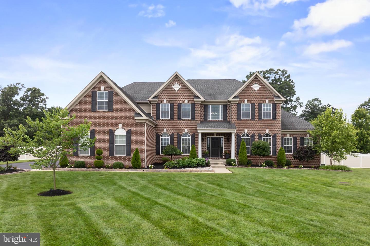 307 Salarno Ct