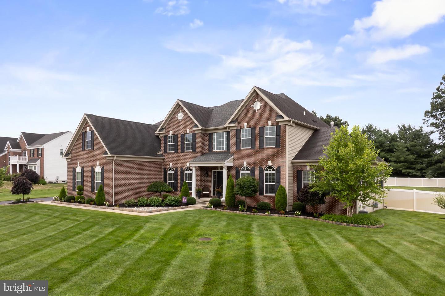 307 Salarno Ct