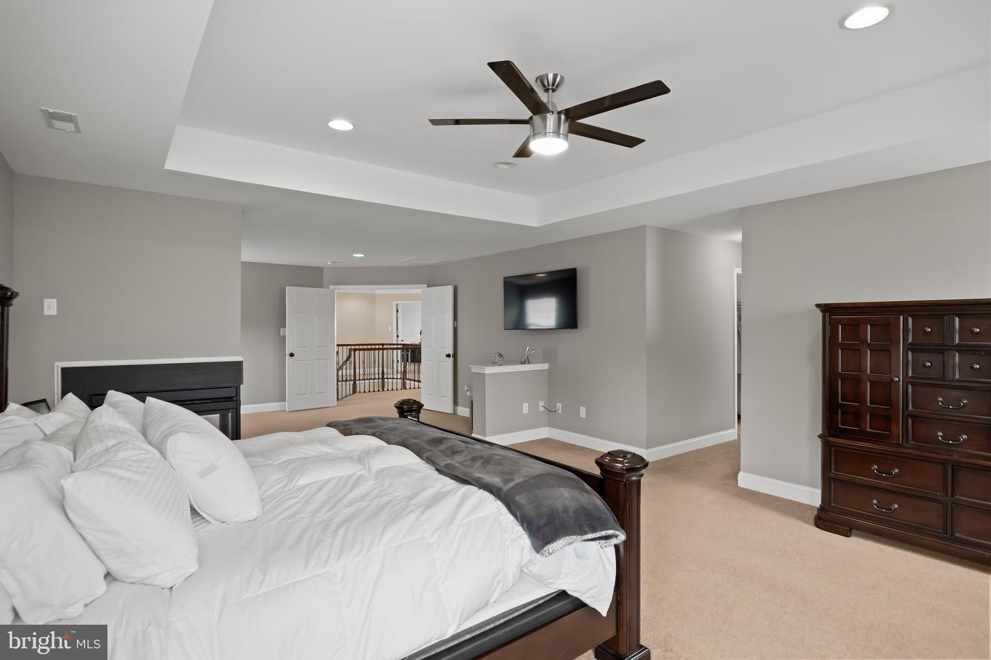 307 Salarno Ct