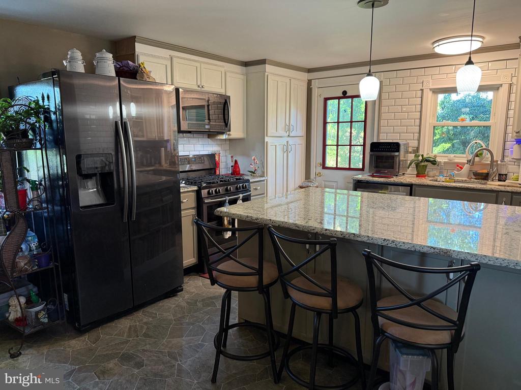 137 DAVIDSON ROAD