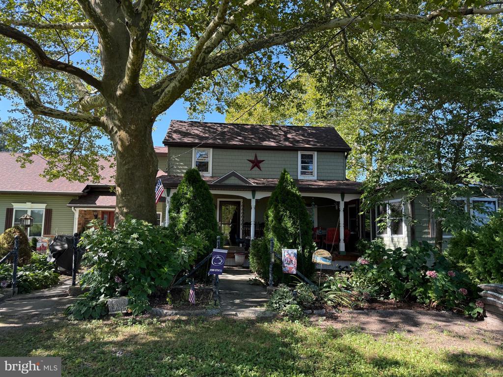 137 DAVIDSON ROAD