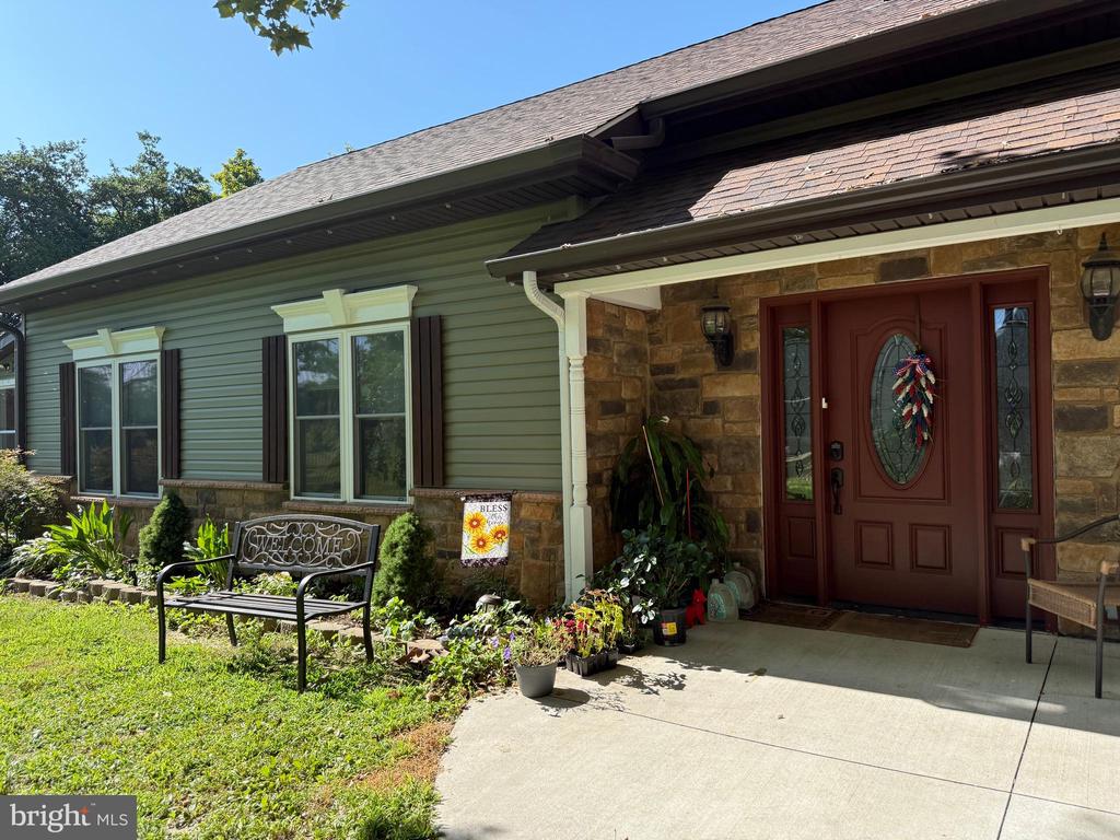 137 DAVIDSON ROAD