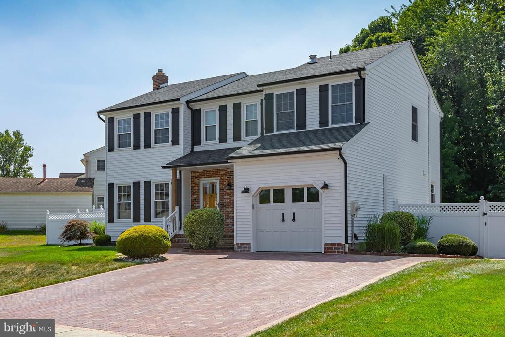 9 LANGLEY DRIVE