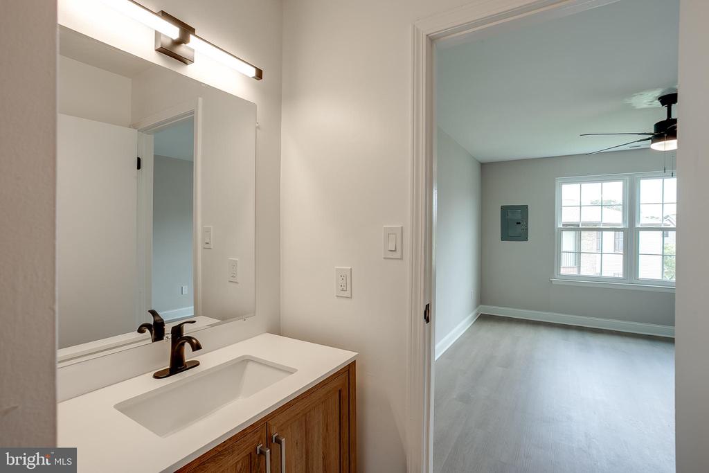 18 Kent Pl