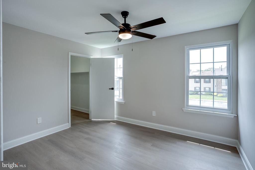 18 Kent Pl