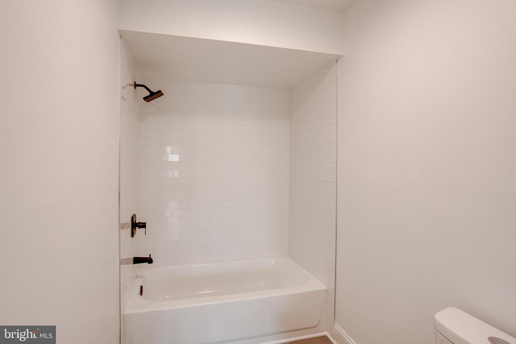 18 Kent Pl