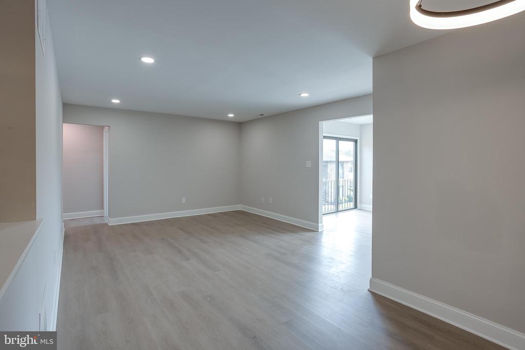 18 Kent Pl