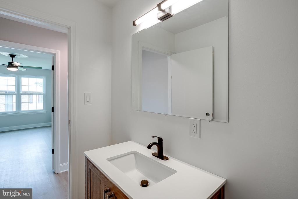 18 Kent Pl
