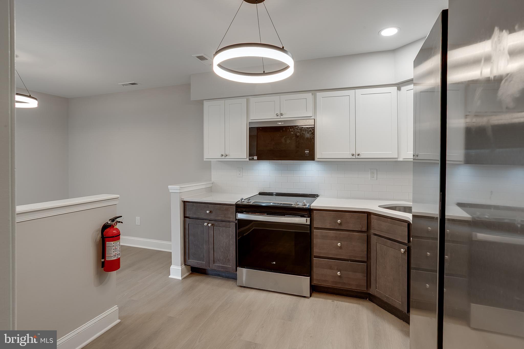18 Kent Pl
