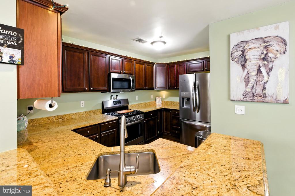 122 LIONHEART LANE