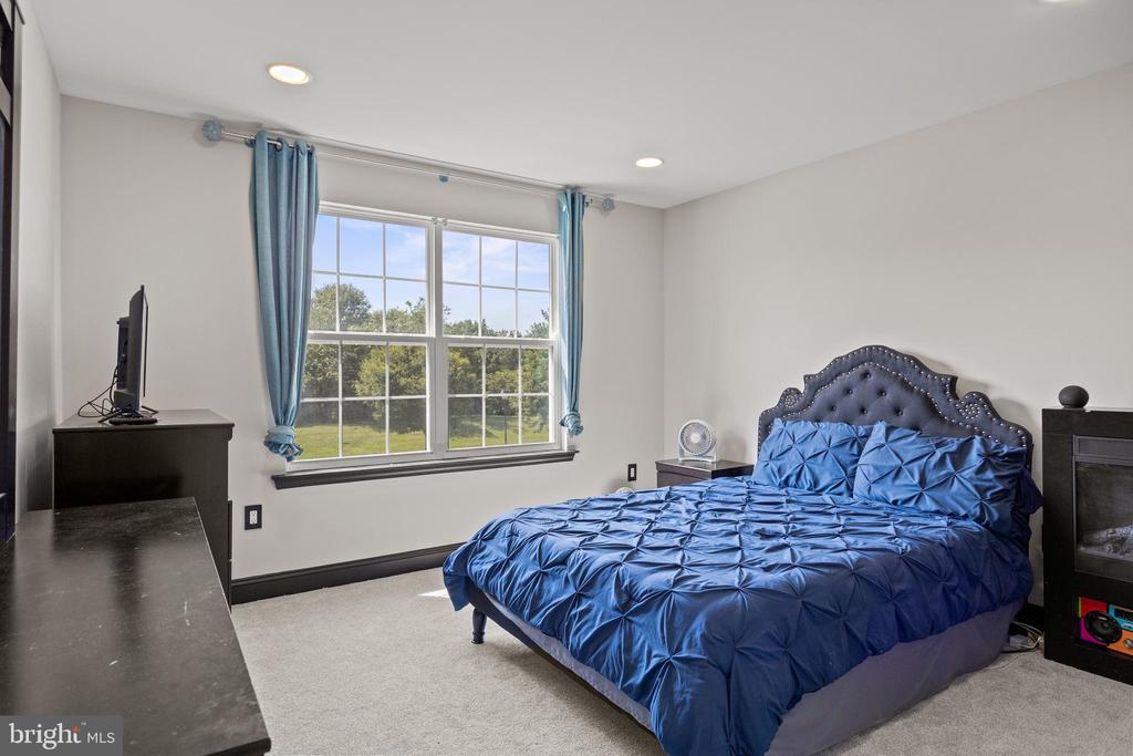 103 WHEATLEY BOULEVARD