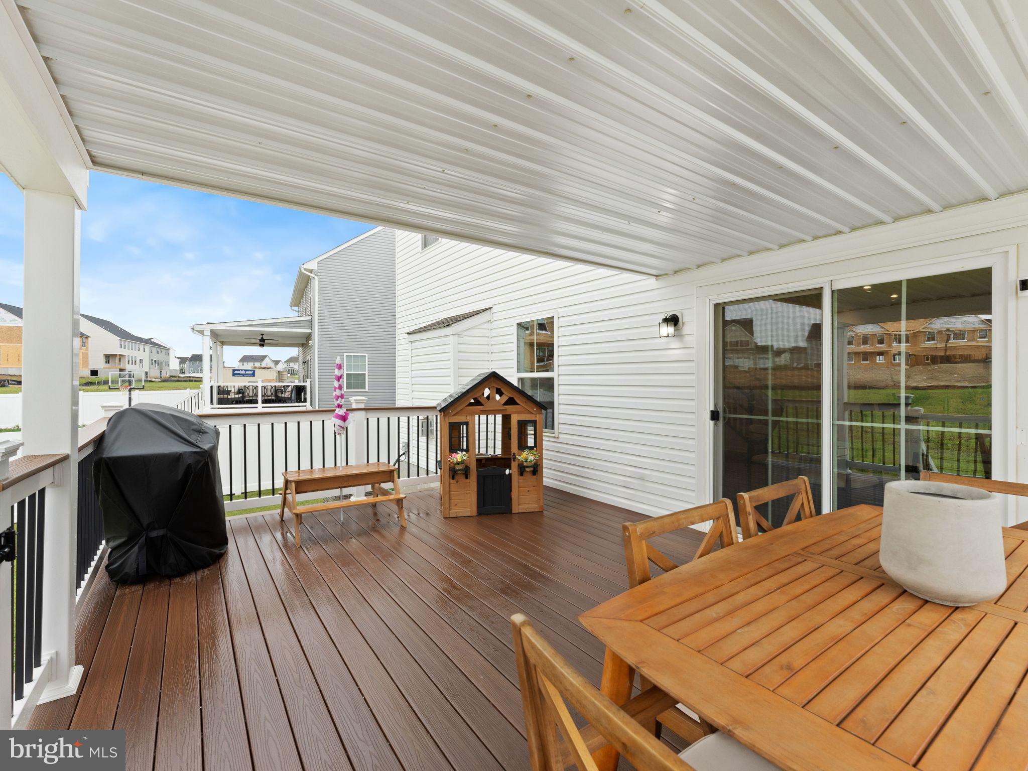 95 WESTON DRIVE