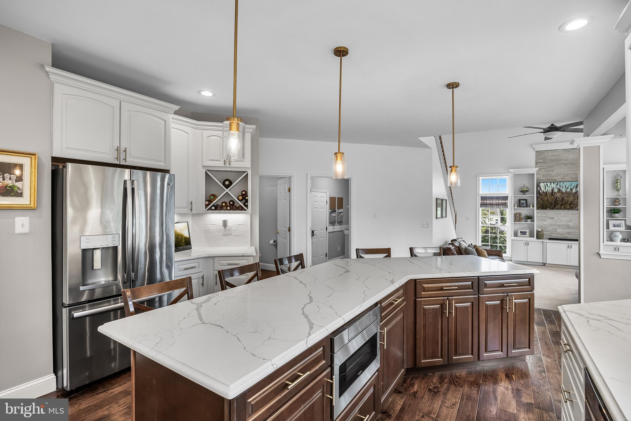 4 FAWN HOLLOW LANE