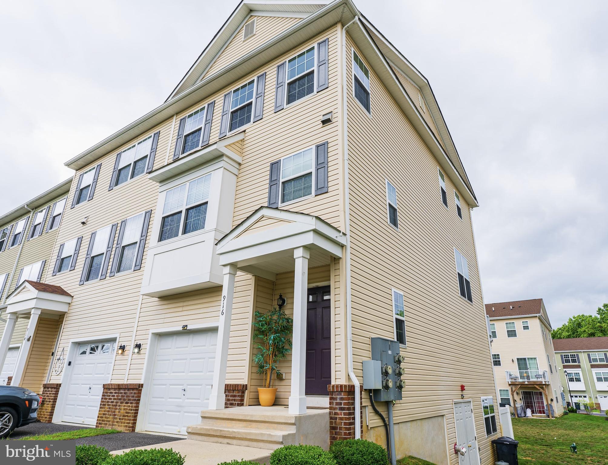 916 GEORGETOWN ROAD