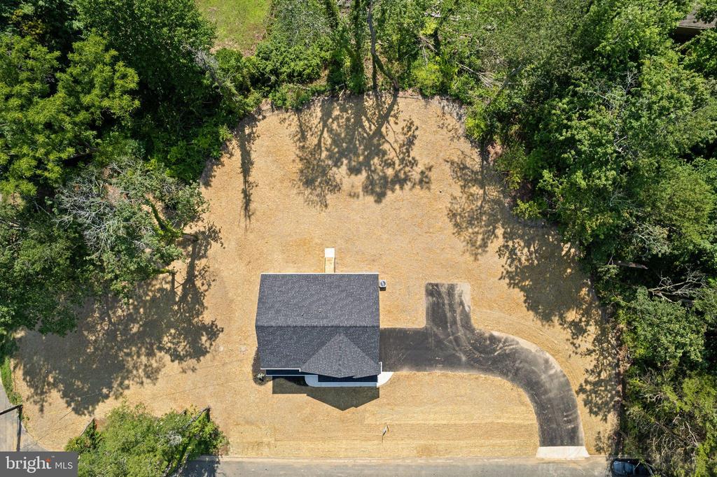 65 NICHOLAS DRIVE