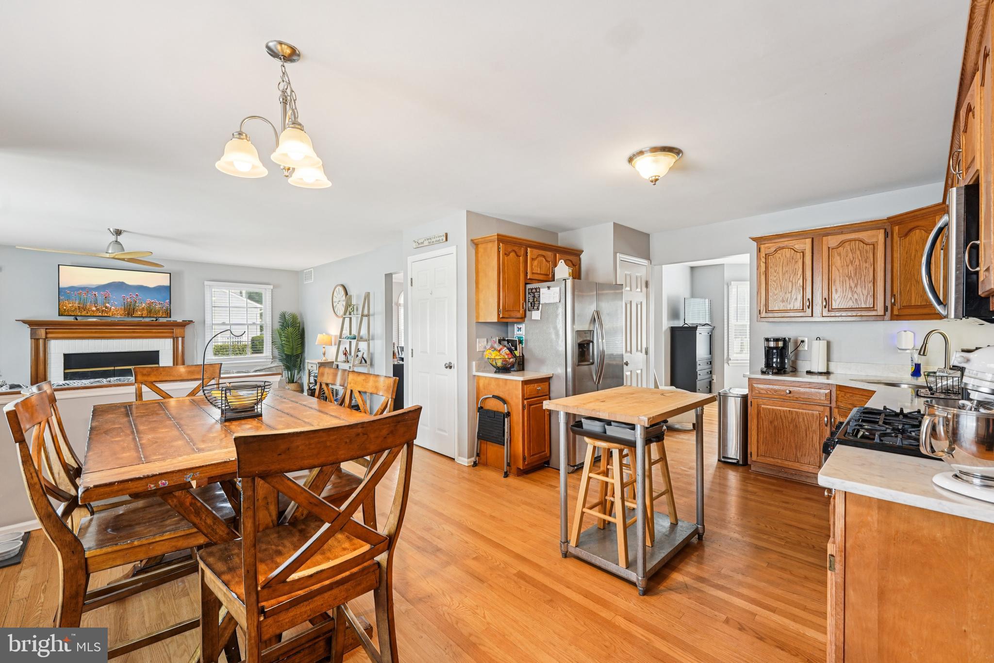 820 CANVASBACK DRIVE