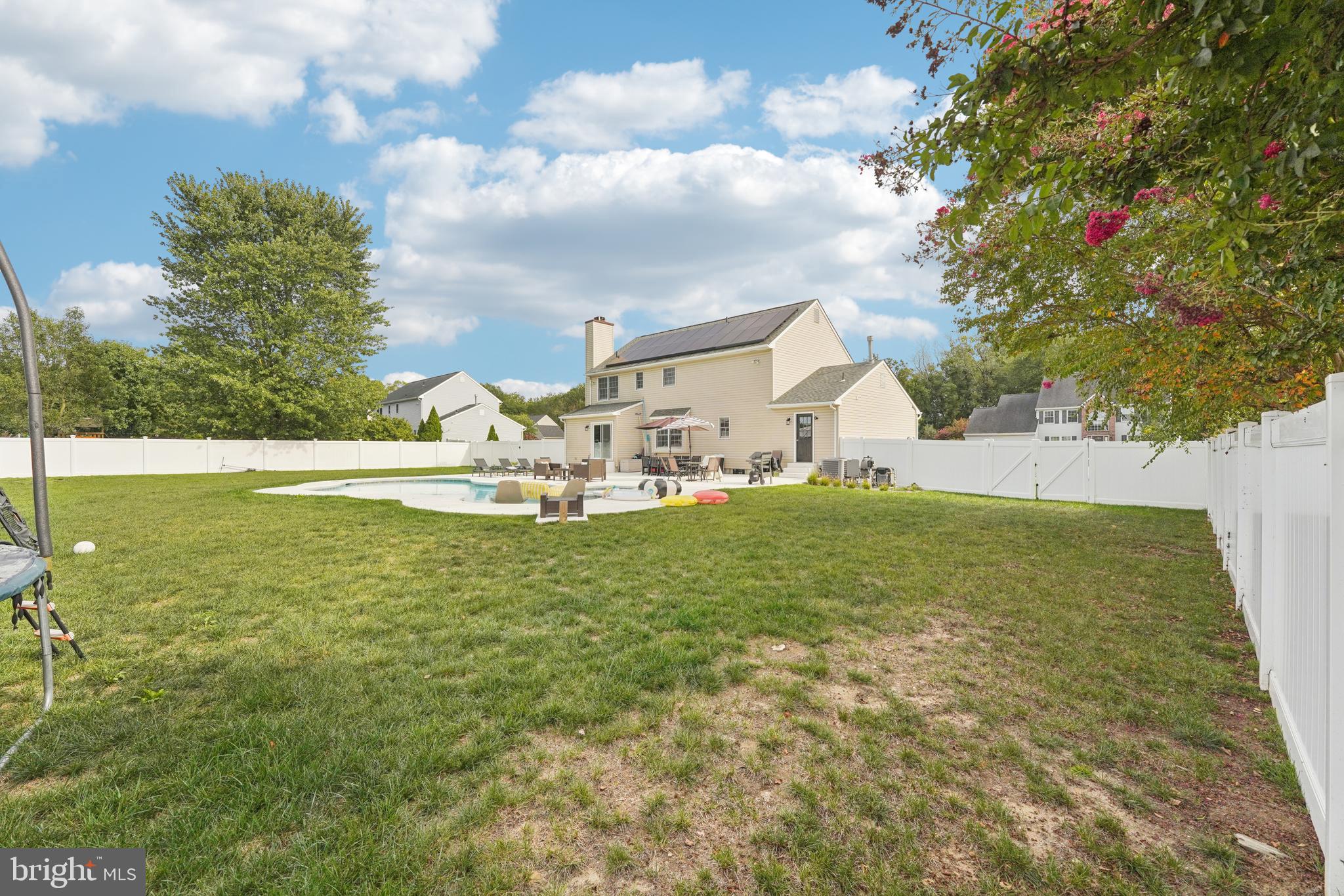 820 CANVASBACK DRIVE