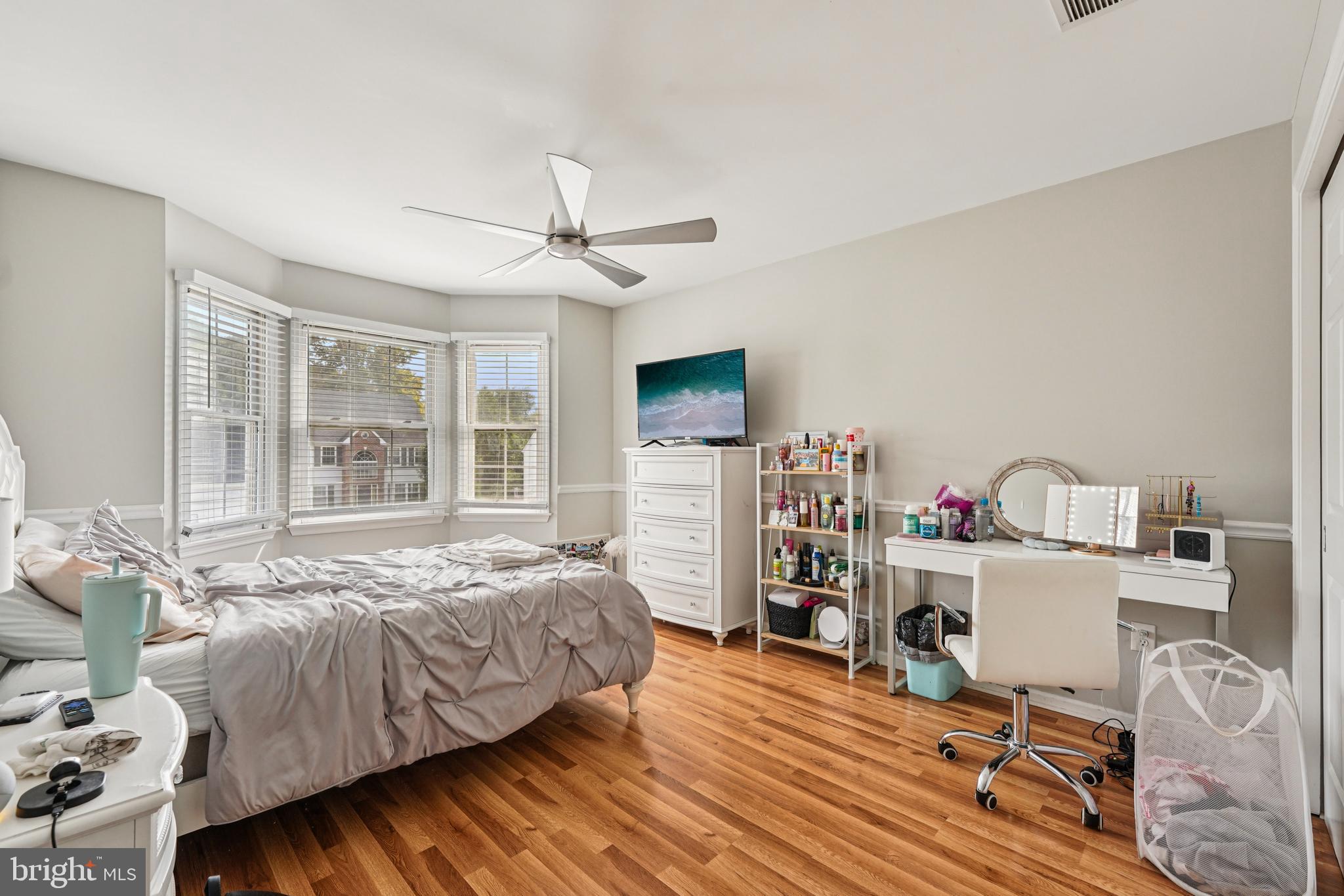 820 CANVASBACK DRIVE