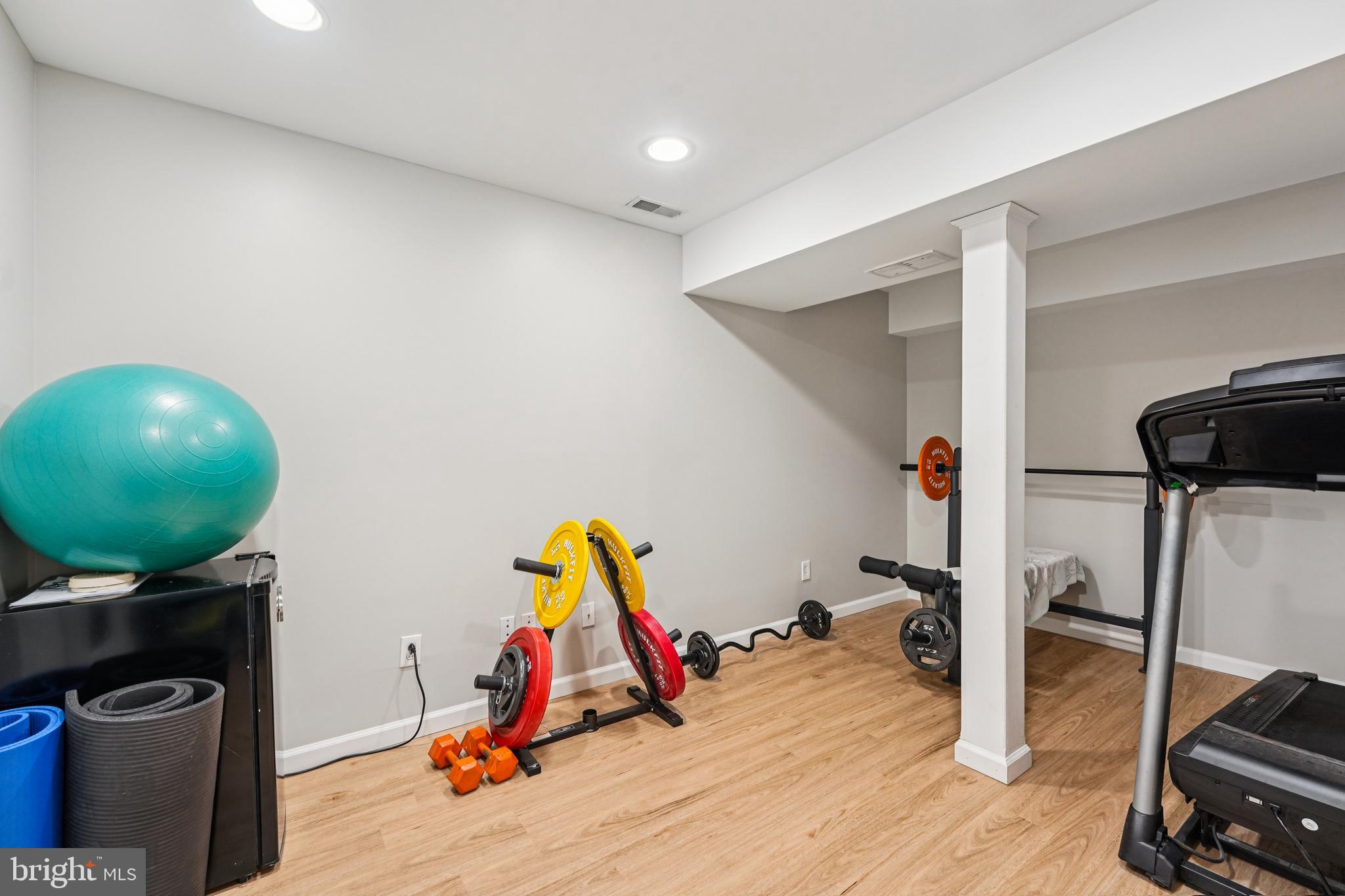 820 CANVASBACK DRIVE